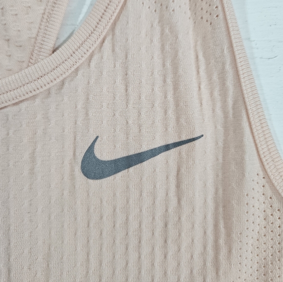 Nike Dri-fit pink tank top womens size medium - Picture 3 of 8